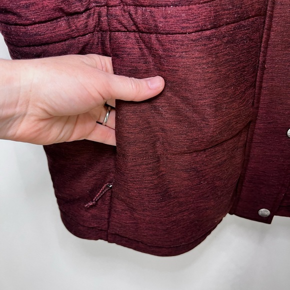 The North Face Women’s Puff Vest - Picture 8 of 11